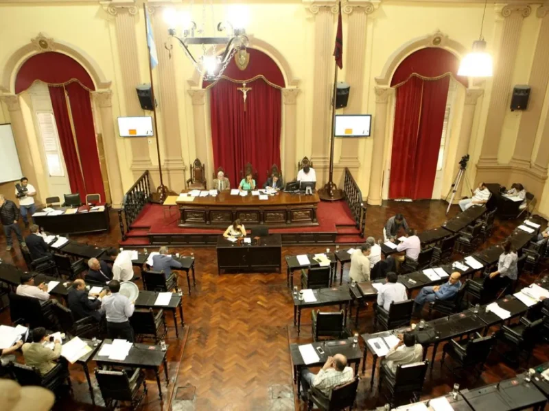 El Senado de Salta aprobó financiamiento por US$250 millones para obras y reestructurar deuda