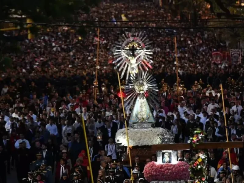 El Milagro volvió a movilizar a Salta: más de 680 mil fieles renovaron el Pacto de Fidelidad
